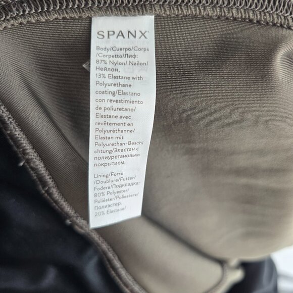 SPANX‎ Faux Leather Moto Legging in Gunmetal size S - Picture 6 of 7